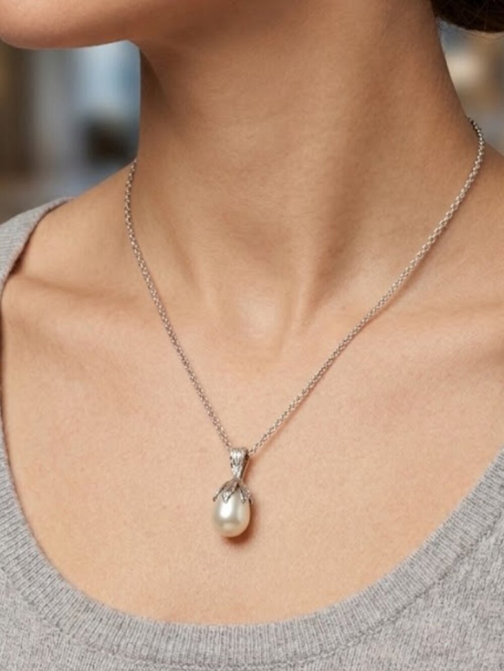 925 Sterling Silver Israel Large Baroque Pearl Leaf Cap Drop Pendant Necklace